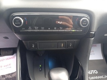 Toyota Yaris IV 2021 Toyota Yaris Hybrid 1.5 Premier Edition IV (2020-), zdjęcie 34