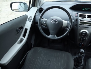 Toyota Yaris II Hatchback 5d 1.33 Dual VVT-i 101KM 2009 Toyota Yaris 1.33 Dual VVT-i, Klima,ALU, zdjęcie 5