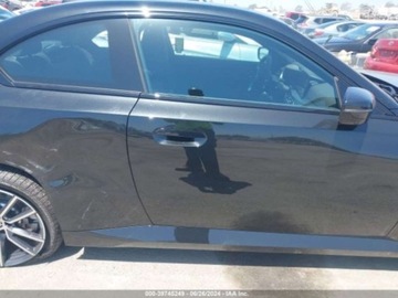 BMW Seria 2 G42-U06 2024 BMW Seria 2 2024r, 230I, 2.0L 2.0 Benzyna 250KM, zdjęcie 3
