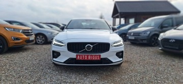 Volvo S60 III 2024 Volvo S60 B5 AWD plus dark benzyna hybryda, zdjęcie 1
