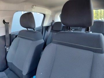 Citroen C3 III Hatchback 1.2 PureTech 110KM 2019 Citroen C3 Klimatyzacja Navi Komputer Tempomat 1.2 Benzyna 110KM, zdjęcie 10