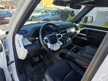 Land Rover Defender IV (L663) 90 2.0 i4P 300KM 2023 Land Rover Defender 2.0 Turbo 300 KM, 4x4,, zdjęcie 7