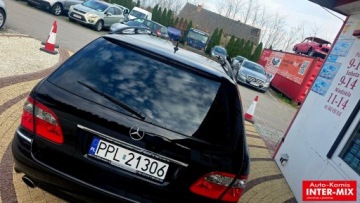 Mercedes Klasa E W211 Kombi S211 3.0 V6 (280 CDI) 190KM 2008 Mercedes-Benz Klasa E 280 CDI Avandgarde 3.0 Diesel 190KM, zdjęcie 17