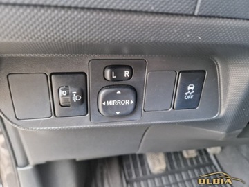 Toyota Auris I Hatchback 5d Facelifting 2.0 D-4D DPF 126KM 2009 Toyota Auris 2.0 D D-4D Soul Zarejestrowana Ladna 2.0 Diesel 126KM, zdjęcie 22