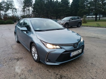 Toyota Corolla XII Sedan 1.8 Hybrid 122KM 2022 Toyota Corolla Seria E21 (2019-) 1.8 Hybrid Comfor, zdjęcie 2