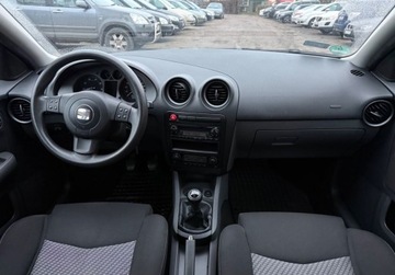 Seat Ibiza IV Hatchback 5d 1.4 MPI 85KM 2009 Seat Ibiza 1.4 Benzyna 86KM, zdjęcie 10