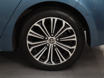 Toyota Corolla XII Hatchback 1.2 Turbo D-4T 116KM 2020 Toyota Corolla 1.2 Turbo, Salon Polska, zdjęcie 14