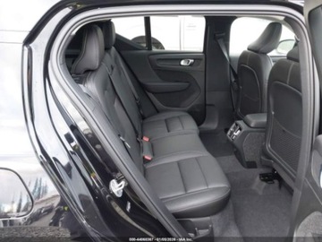 Volvo XC40 2025 Volvo XC 40 B5 Ultra Bright Theme 2025 2.0 Benzyna 247KM, zdjęcie 14