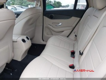 Mercedes GLC C253 2018 Mercedes-Benz GLC 2018 r.,2,0L 300 4MATIC 2.0 Benzyna 241KM, zdjęcie 13