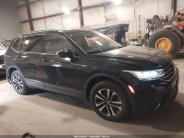 Volkswagen Tiguan III 2024 Volkswagen Tiguan 2024r., 2.0L 2.0 Benzyna 184KM, zdjęcie 4