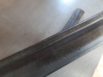 BMW X1 E84 2.0 20i Уплотнитель крыла