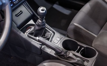 Toyota Auris II Hatchback 5d Facelifting 1.33 Dual VVT-i 99KM 2015 Toyota Auris 1.33 VVT-i Active 1.3 Benzyna 99KM, zdjęcie 28