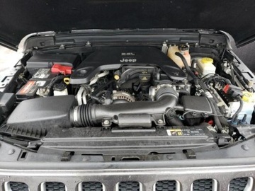 Jeep 2019 Jeep Wrangler Jeep Wrangler Unlimited Sahara , od ubezpieczalni 3.6 Benzyna, zdjęcie 10