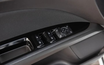 Ford Mondeo V Kombi 2.0 TDCi 180KM 2018 Ford Mondeo SW 2.0TDCI 180KM FullLedy Navi Camera Automat Alu 20 VAT 23, zdjęcie 15