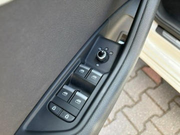 Audi A4 B9 Avant Facelifting 2.0 35 TFSI 150KM 2021 Audi A4 Avant 2.0 150 KM Automat CarPlay FV23%, zdjęcie 13