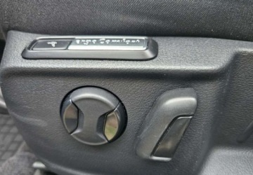 Volkswagen Passat B8 Variant 2.0 TDI BlueMotion SCR 150KM 2017 Volkswagen Passat Variant 2.0 TDI SCR DSG, zdjęcie 25