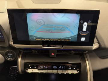 Toyota C-HR II SUV 2.0 Hybrid Dynamic Force 197KM 2024 Toyota C-HR 2.0 Hybrid Executive Toyota C-HR 2.0 D, zdjęcie 16