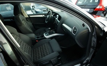 Audi A4 B8 Limousine 2.0 TFSI 180KM 2010 Audi A4 Limousine 2.0T 180KM Sedan cliamtronic Bixenon LED Grzane fotele, zdjęcie 32