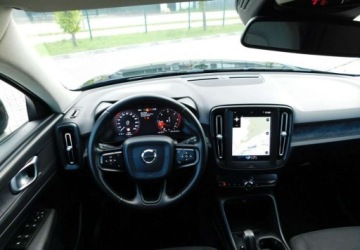 Volvo XC40 Crossover 2.0 D3 150KM 2020 Volvo XC 40 z Gwarancja Bezwypadkowy 100 2.0 Diesel 150KM, zdjęcie 14