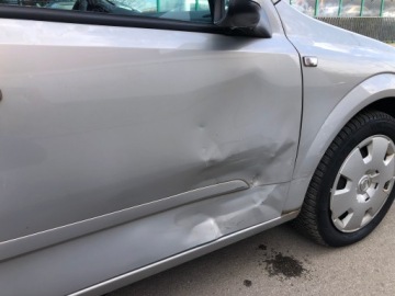 Opel Astra H Hatchback 5d 1.8 ECOTEC 125KM 2005 OPEL ASTRA 1.8 BENZYNA KLIMA Z NIEMIEC, zdjęcie 19