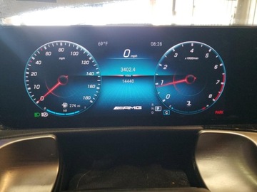 Mercedes GLB 2022 Mercedes-Benz GLB AMG 35 4Matic 2022 2.0l 2.0 Benzyna 302KM, zdjęcie 9