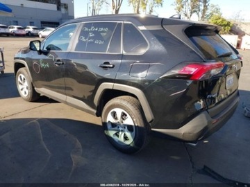 Toyota RAV4 V 2021 Toyota RAV4 LE, od ubezpieczalni 2.5 Benzyna 203KM, zdjęcie 5