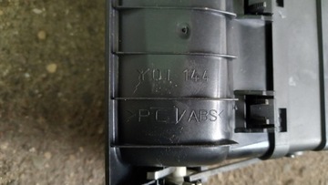 MŘÍŽKY VENTILACE VOLVO C30 08R