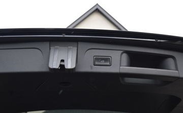 Volkswagen Touran III 2.0 TDI SCR 190KM 2019 Volkswagen Touran 2,0 TDI 190 KM 7 Osobowy FULL LED HIGH-LINE Alcantara Na, zdjęcie 34