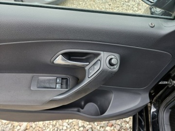 Volkswagen Polo V Hatchback 5d 1.2 70KM 2014 Volkswagen Polo Opłacony Zdrowy Zadbany, zdjęcie 12