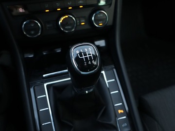 Skoda Superb III Liftback 1.4 TSI 150KM 2016 Skoda Superb 1.4 TSI, Salon Polska, Xenon, zdjęcie 12