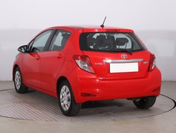 Toyota Yaris III Hatchback 5d 1.0 VVT-i 69KM 2012 Toyota Yaris 1.0 VVT-i, Salon Polska, Klima, zdjęcie 3