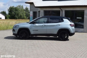Jeep Compass II 2022 Jeep Compass Jeep Compass 1.5 Benzyna 130KM, zdjęcie 2