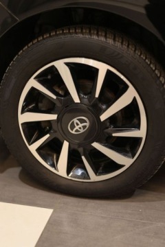 Toyota Aygo II Hatchback 3d Facelifting 1.0 VVT-i 72KM 2021 Toyota Aygo 1.0 VVT-i Black Edition X-shift Benzyna 72KM, zdjęcie 24