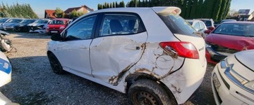 Mazda 2 II 2014 Mazda 2 2014r, 1.6 Diesel. Uszkodzony lewy tyl. Jezdzi. 1.6 Diesel 70KM, zdjęcie 3