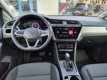 Volkswagen Touran III 1.5 TSI EVO 150KM 2023 Volkswagen Touran benzyna, automatyczna, napęd prz, zdjęcie 12