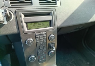 Volvo V50 2.4 D5 180KM 2010 Volvo V50 D5 R-Design Momentum 2.4 Diesel 180KM, zdjęcie 13