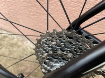 Полностью карбоновый шоссейный велосипед, Cannondale Supersix, карбоновые колеса.