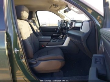 Toyota Tundra II 2022 Toyota Tundra Crewmax Sr, 2022r., 3.4L 3.4 Benzyna 389KM, zdjęcie 8