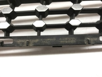 РЕШЕТКА РЕШЕТКА ПЕРЕДНЯЯ ЛЕВАЯ MERCEDES CLA A1178880860