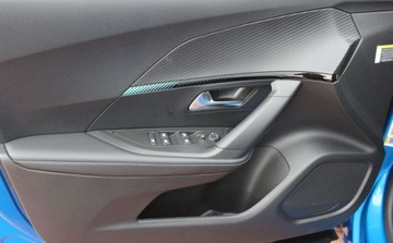 Peugeot 2008 II SUV 1.2 PureTech 130KM 2021 Peugeot 2008 Allure EAt8 2021 Od RiA 1.2 Benzyna 130KM, zdjęcie 11