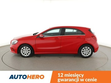 Mercedes Klasa A W176 Hatchback 5d Facelifting 180 122KM 2015 Mercedes A 180 półskóra navi grzane fotele, zdjęcie 1