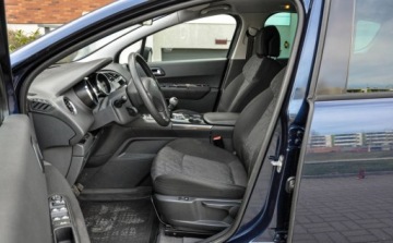 Peugeot 3008 I Crossover 1.6 156KM 2010 Peugeot 3008 155 tys. km Bezwypadkowy 1.6 Benzyna 156KM, zdjęcie 6