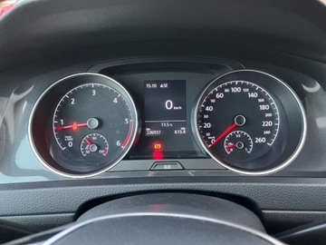 Volkswagen Golf VII Variant 2.0 TDI CR DPF BlueMotion Technology 150KM 2017 Volkswagen Golf 2.0 diesel 150 KM BEZWYPADKOWY 6 biegow zadbany zamia, zdjęcie 10