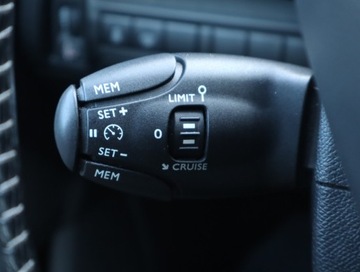 Peugeot 308 II SW 1.2 PureTech 130KM 2015 Peugeot 308 1.2 PureTech, Salon Polska, Navi, zdjęcie 17