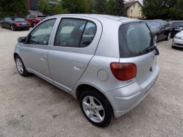 Toyota Yaris I 2004 Toyota Yaris BIALOLEKA 1.0 Benzyna (65 KM), 2004r. AUTOMAT KOMIS TYSIAK, zdjęcie 3