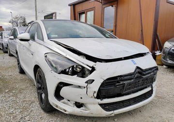 DS 5 2012 Citroen DS5 2012r, 2.0 HDI, HYBRID, AUTOMAT. Uszkodzony przod. 2.0 163KM, zdjęcie 2