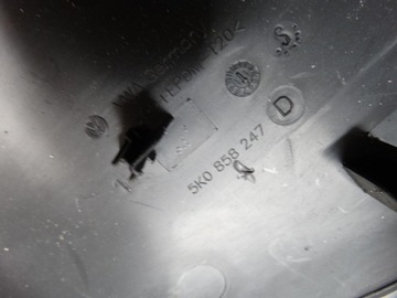 КРЫШКА ПЕРЕДНЕЙ ПАНЕЛИ ЛЕВАЯ VW GOLF VI 5K0858247