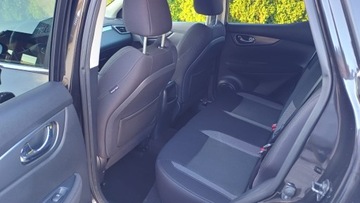 Nissan Qashqai II Crossover Facelifting 1.2 DiG-T 115KM 2018 Nissan Qashqai 1,2Benzyna Bezwypadkowy Zadbany 1.2 Benzyna 115KM, zdjęcie 13