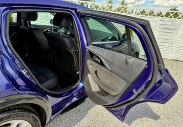 Infiniti Q30 1.6T 122KM 2016 Infiniti Q30 Infiniti Q30 1.6t Premium Tech 1.6 Benzyna 122KM, zdjęcie 35