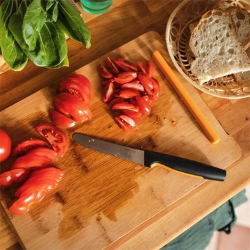 НОЖ ФИСКАРС ФУНКЦИОНАЛЬНОЙ ФОРМЫ ДЛЯ ПОМИДОРОВ И ОВОЩЕЙ